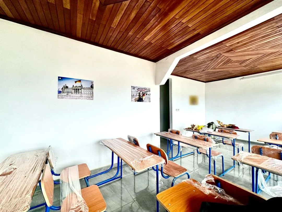 Une grande salle de cours à M-Training Academy